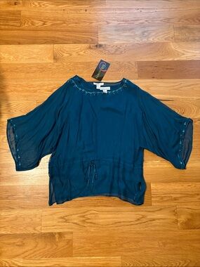 Silk Assets Diane Von Furstenberg 2-Piece 100% Silk Blouse Set, Size Large